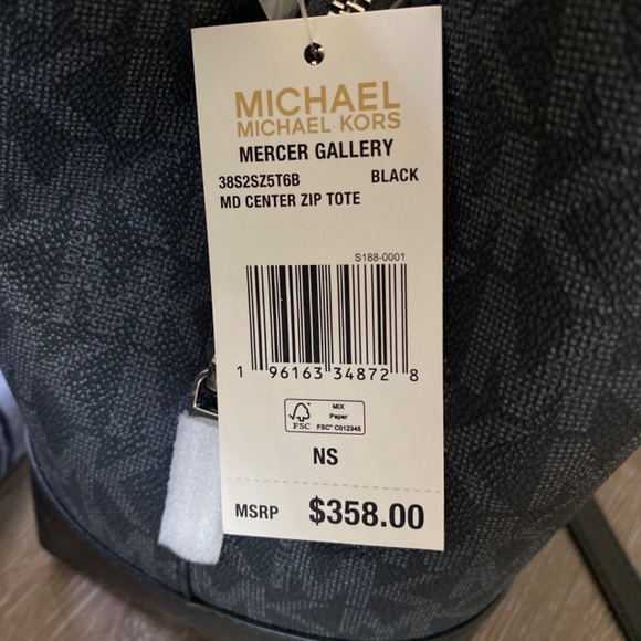 Brand New🖤 Michael Kors Medium Black handbag! - Picture 6 of 6